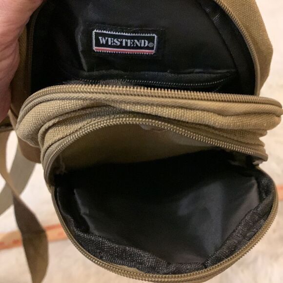 Westend canvas sling bag crossbody with adjustable strap (crosspost unisex) - Picture 7 of 12